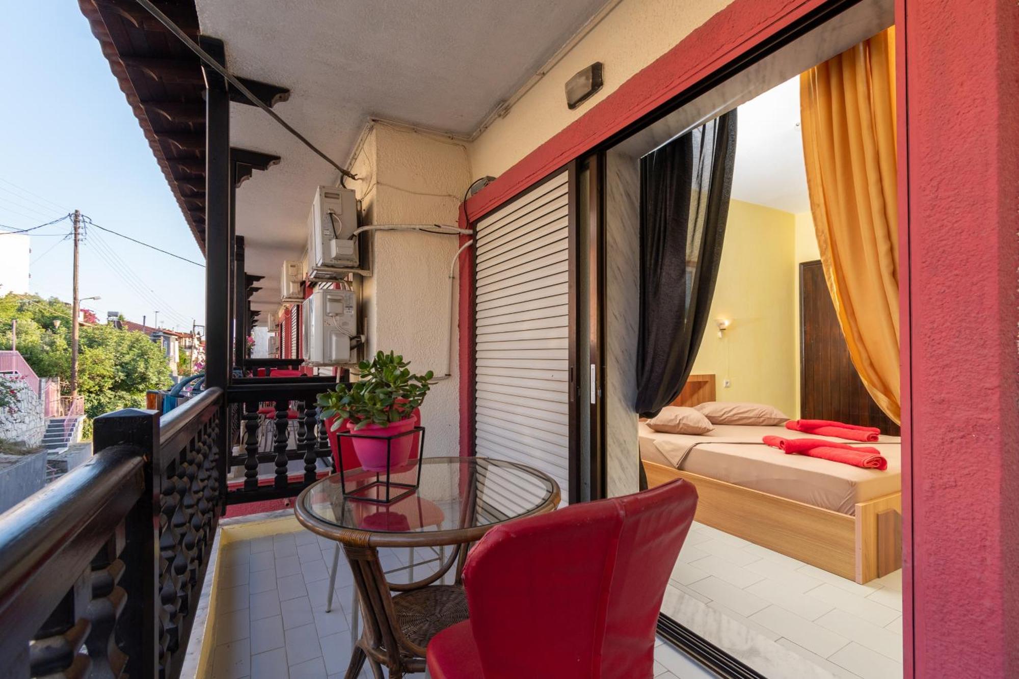 נאוס מרמרס Hotel Petunia מראה חיצוני תמונה