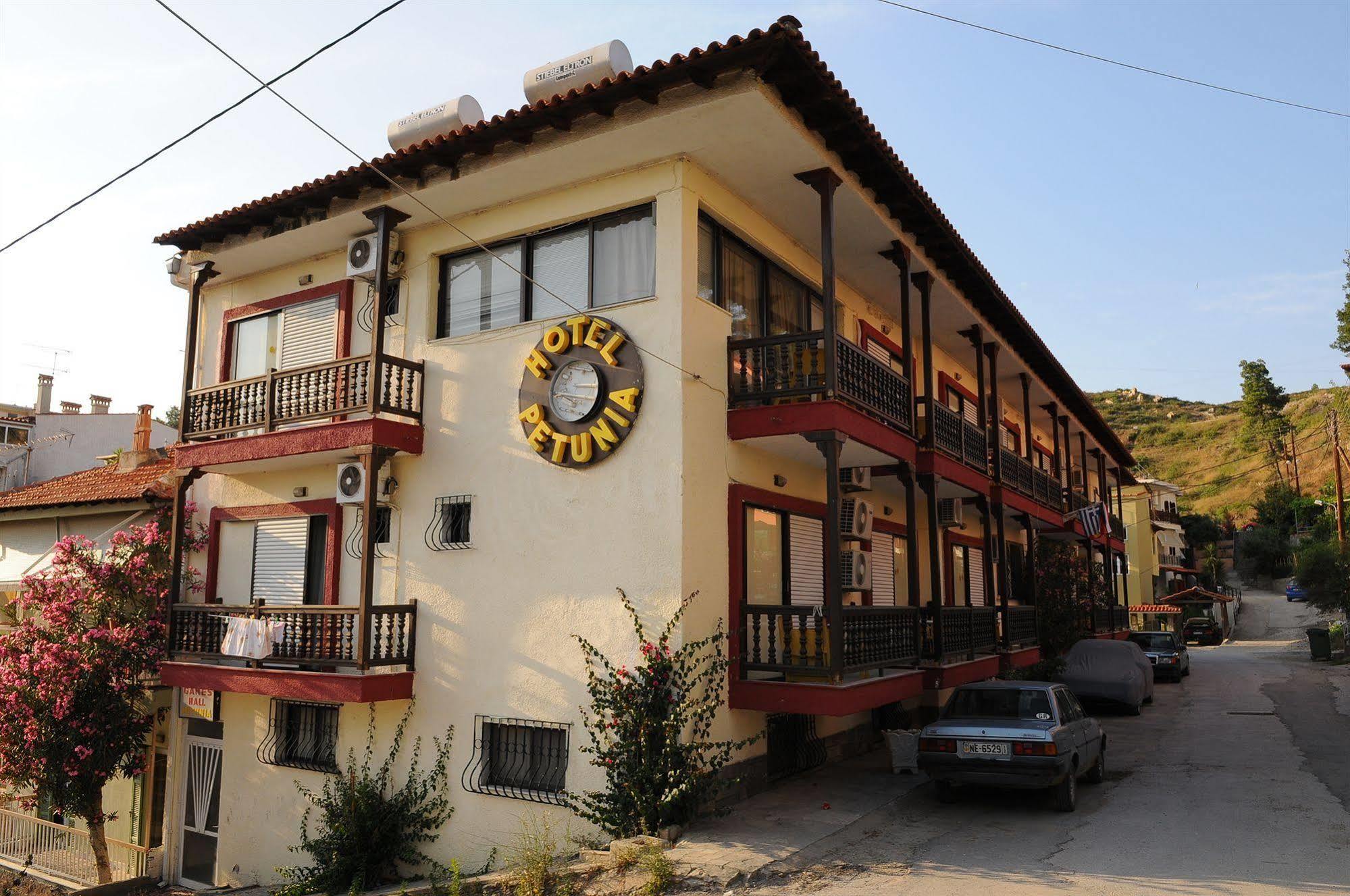 נאוס מרמרס Hotel Petunia מראה חיצוני תמונה
